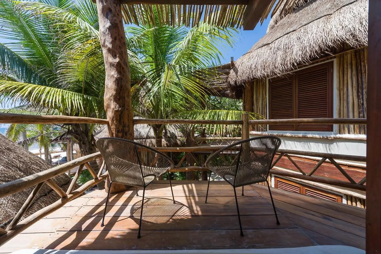 Delek Tulum Hotel
