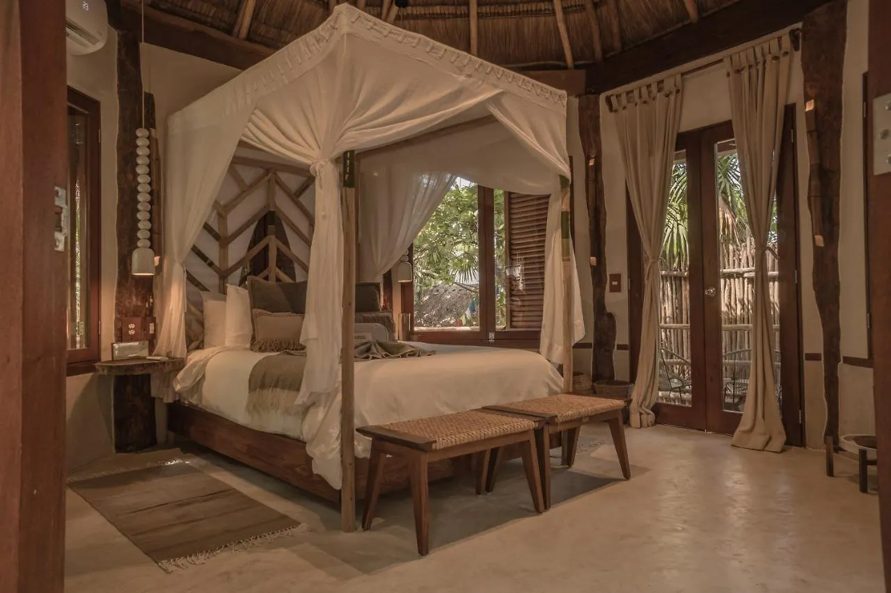 Delek Tulum Hotel