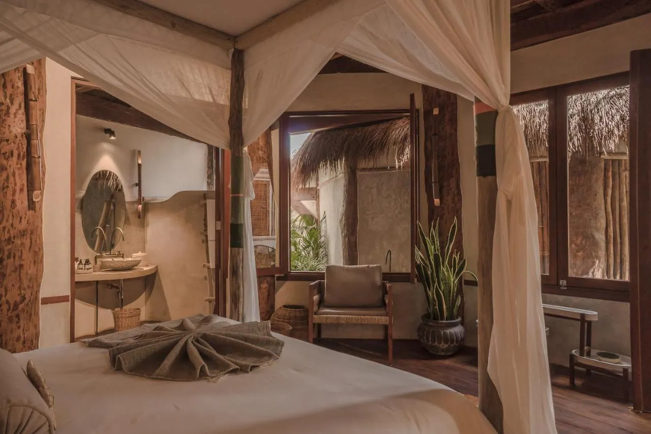 Delek Tulum Hotel