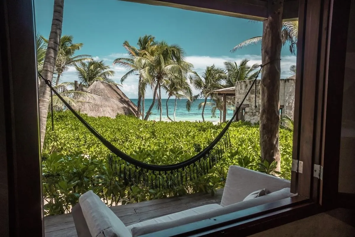Delek Tulum Hotel